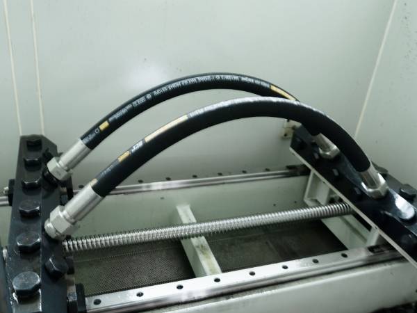The picture shows the details of the impulse test bench internal structure.